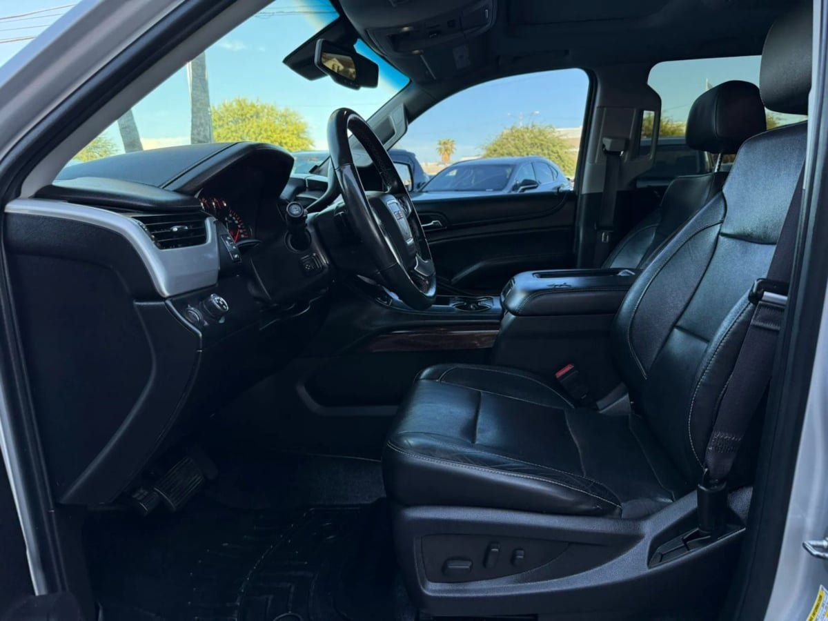 Used 2016 GMC Yukon XL SLT w/ Open Road Package RWD image 41