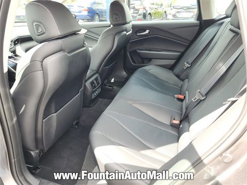 Used 2025 Acura TLX w/ Technology Package image 9