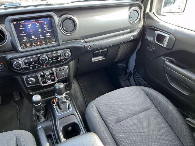 Used 2023 Jeep Gladiator Sport AWD/4WD image 37