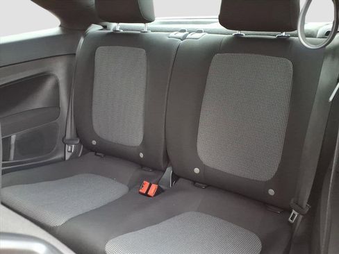 Used 2019 Volkswagen Beetle 2.0T S image 32