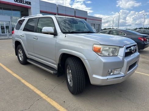 Used 2013 Toyota 4Runner SR5 w/ Premium Pkg w/3rd Row Seat AWD/4WD image 13