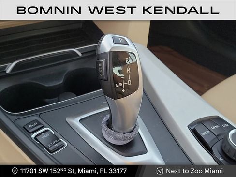 Used 2018 BMW 320i xDrive Sedan image 17