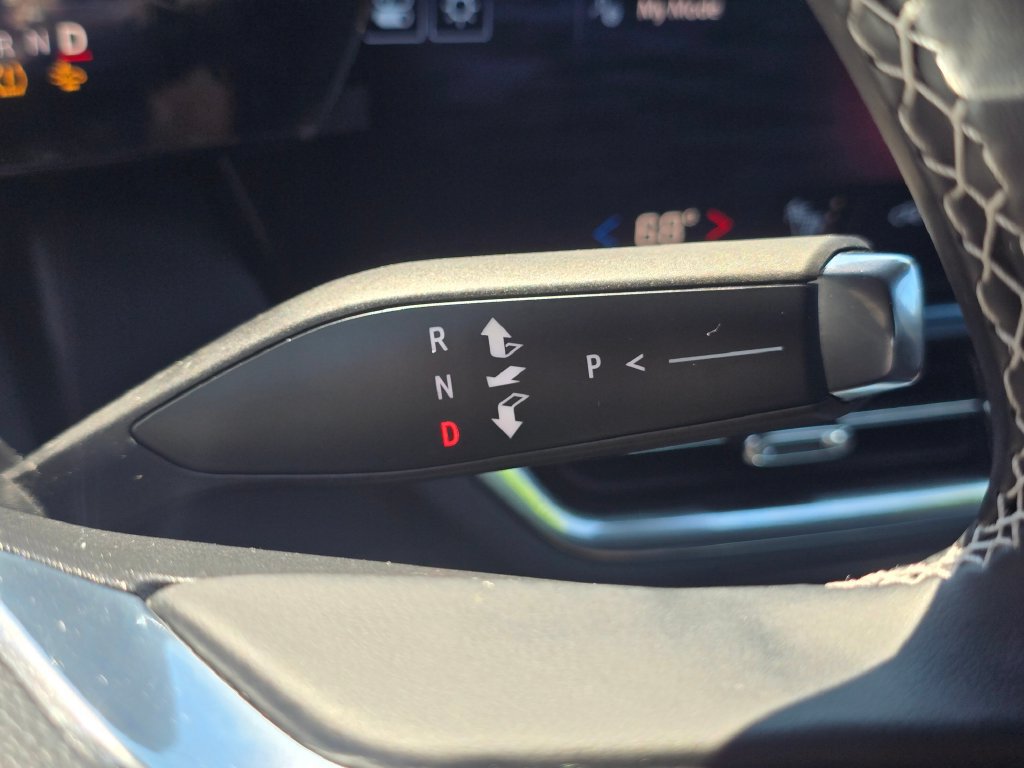 Used 2024 Chevrolet Equinox EV LT AWD/4WD image 29