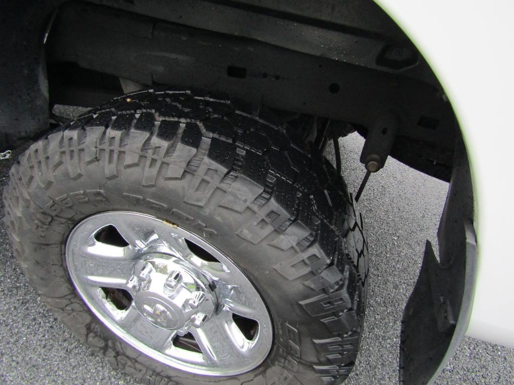 Used 2018 RAM 2500 Tradesman w/ Chrome Appearance Group AWD/4WD image 16