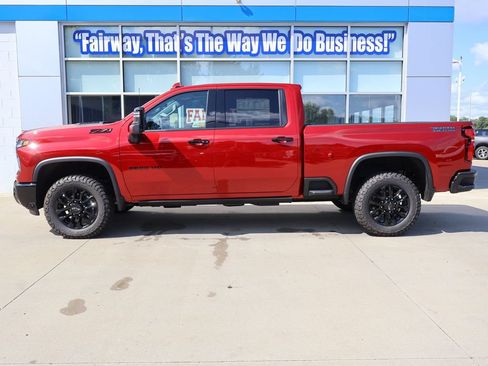 New 2026 Chevrolet Silverado 3500 LTZ w/ LTZ Plus Package AWD/4WD image 7
