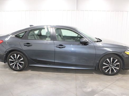 Used 2024 Honda Civic EX image 47