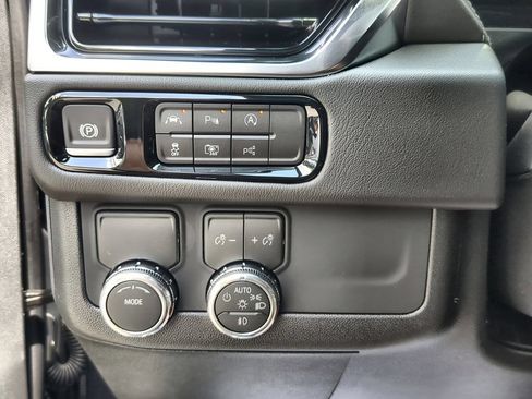 New 2026 GMC Yukon Denali w/ Sun & Power Step Package RWD image 18