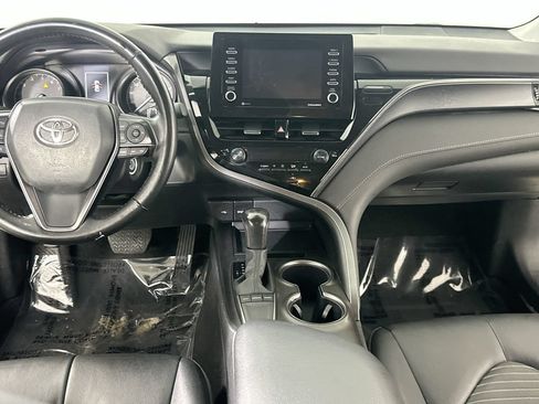 Used 2023 Toyota Camry SE FWD image 18