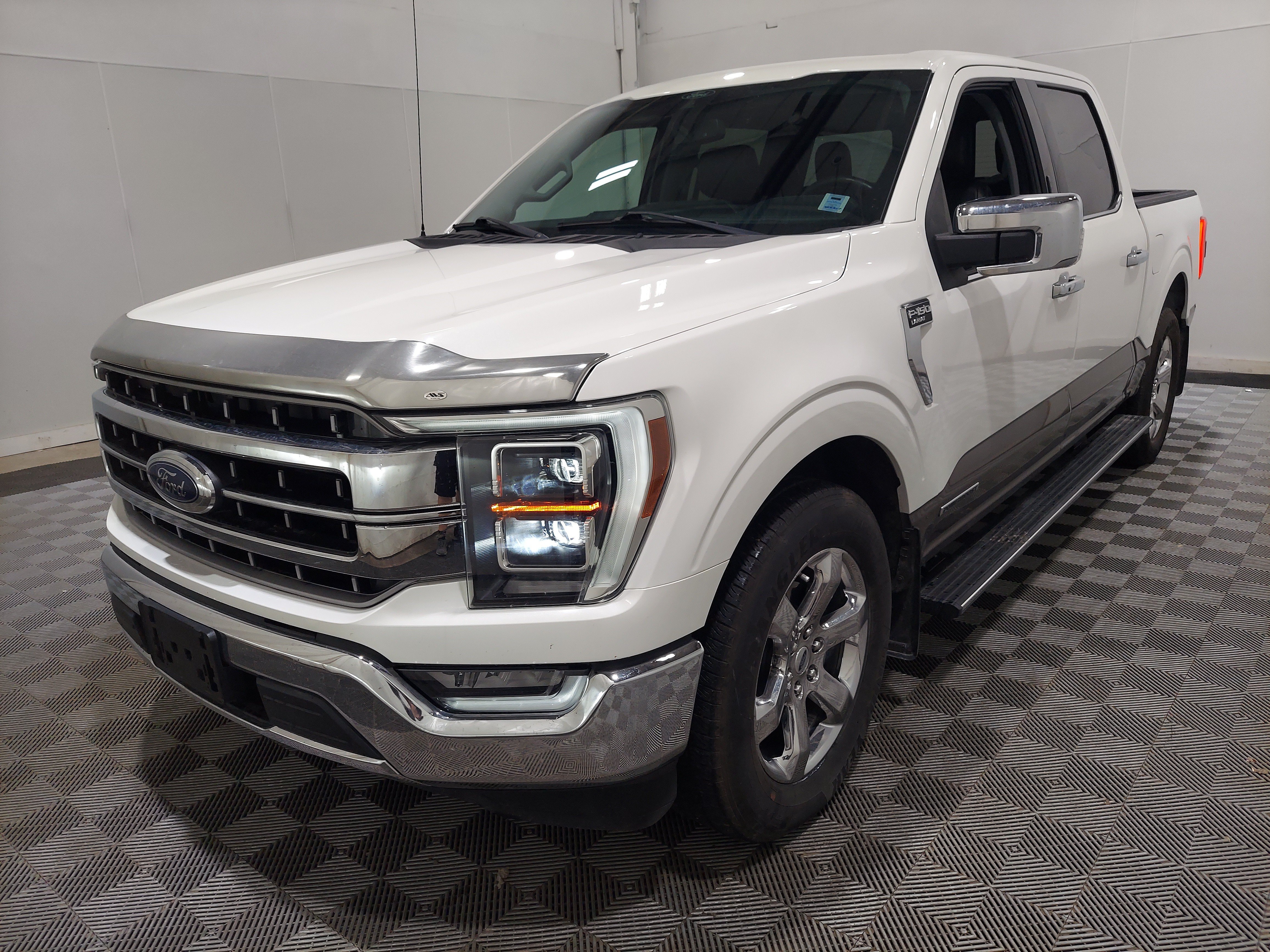 Used 2021 Ford F150 Lariat w/ Equipment Group 502A High RWD image 1