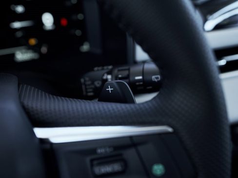 New 2025 Mitsubishi Outlander SE image 38