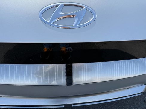 Used 2023 Hyundai Ioniq 5 Limited image 10