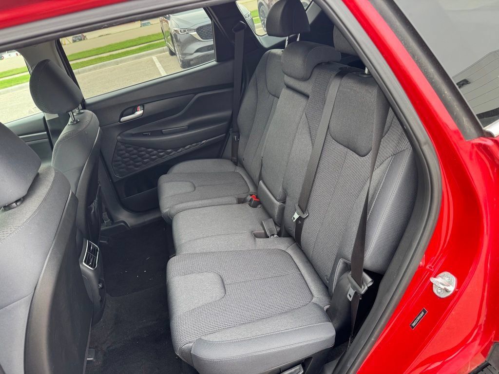 Used 2023 Hyundai Santa Fe SEL AWD/4WD image 9