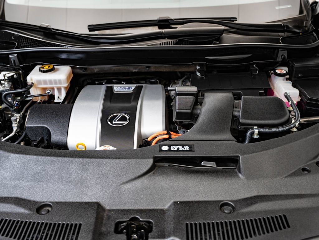 Used 2019 Lexus RX 450h AWD w/ Navigation Package image 46