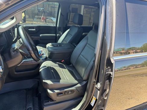 Used 2021 GMC Sierra 2500 Denali w/ Denali Black Diamond Edition image 10