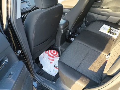 Used 2021 Mitsubishi Outlander Sport ES image 8