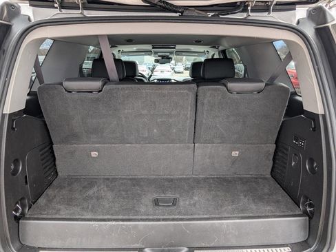 Used 2017 Chevrolet Tahoe LT w/ LT Signature Package image 34