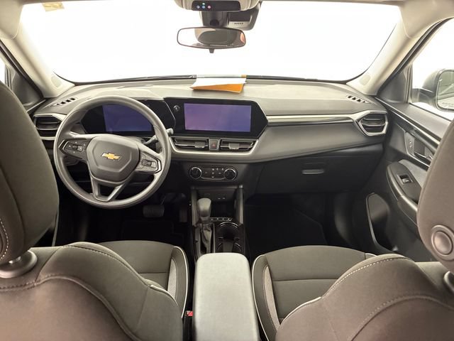 Used 2024 Chevrolet TrailBlazer LS w/ LS Convenience Package FWD image 20