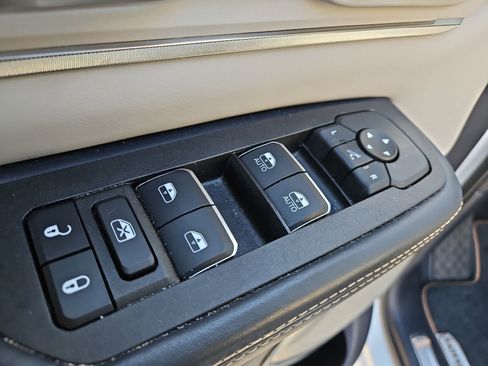 Used 2025 RAM 1500 Tungsten w/ Trailer Tow Group image 21