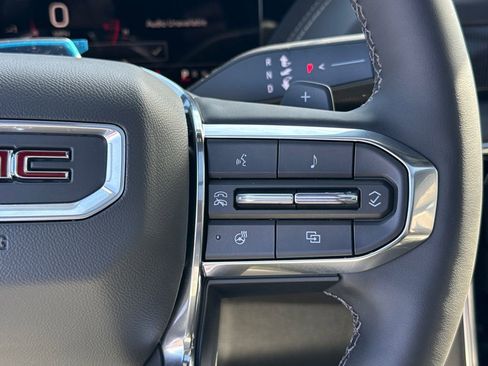 New 2026 GMC Yukon XL Elevation image 19