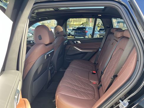 New 2026 BMW X5 xDrive50e w/ M Sport Package image 32