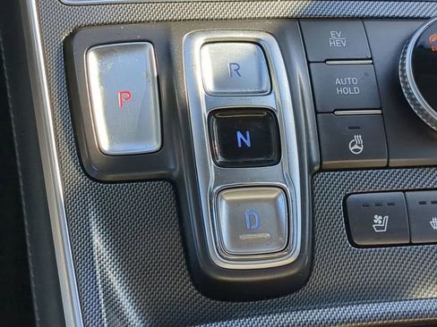 Used 2022 Hyundai Santa Fe Limited image 28