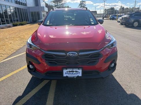 Used 2025 Subaru Crosstrek 2.0i Premium AWD/4WD image 2