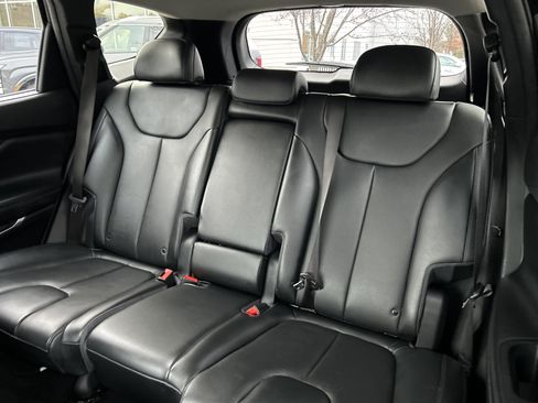 Certified 2023 Hyundai Santa Fe SEL w/ Premium Package image 16