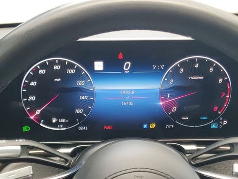 Used 2022 Mercedes-Benz S 500 4MATIC w/ AMG Line Package image 24