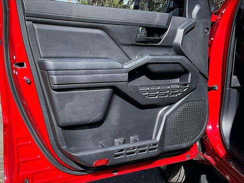 Used 2024 Toyota Tacoma SR5 image 17