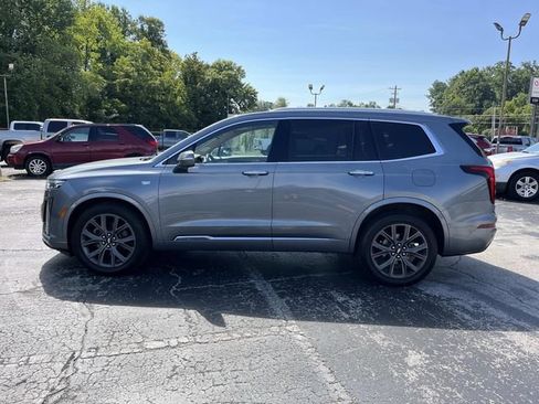 Used 2020 Cadillac XT6 Premium Luxury w/ Platinum Package AWD/4WD image 6