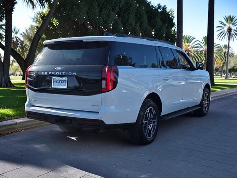 Used 2025 Ford Expedition Max Active AWD/4WD image 5