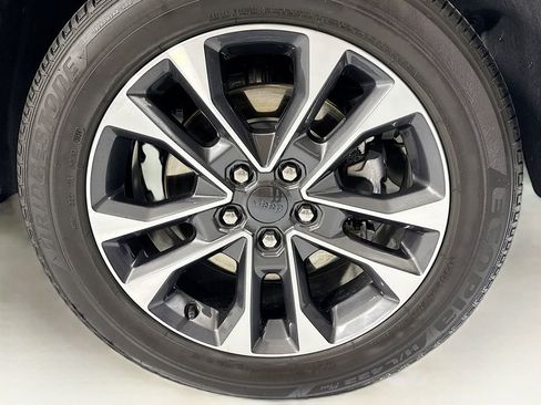 Used 2025 Jeep Grand Cherokee L Overland image 33