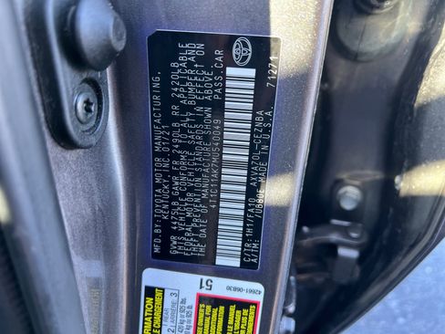 Used 2021 Toyota Camry LE image 35