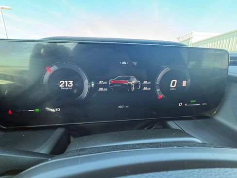 Used 2024 Dodge Charger Daytona Scat Pack w/ Plus Group AWD/4WD image 16