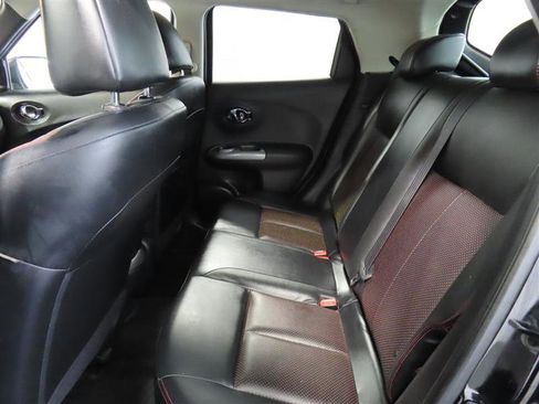 Used 2016 Nissan Juke SL image 32