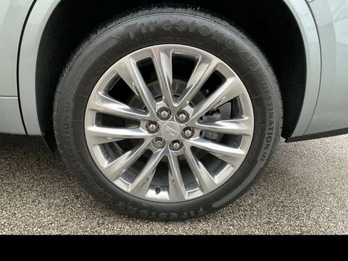Certified 2023 Cadillac XT6 Premium Luxury AWD/4WD image 16