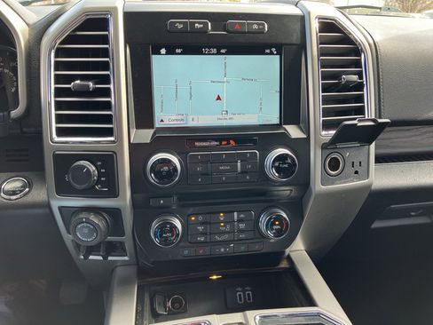 Used 2016 Ford F150 Lariat w/ Equipment Group 501A Mid image 21