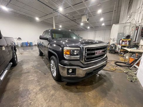 Used 2015 GMC Sierra 1500 SLE w/ SLE Value Package image 1