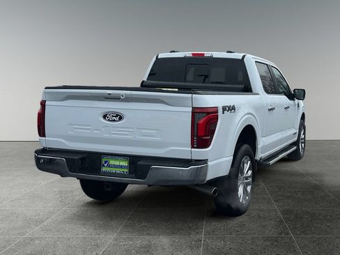 Used 2025 Ford F150 Lariat w/ FX4 Off-Road Package AWD/4WD image 8