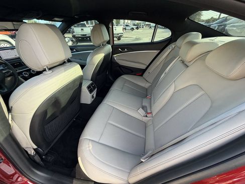 Used 2023 Genesis G70 2.0T AWD/4WD image 12