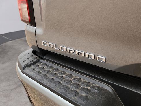 New 2026 Chevrolet Colorado LT w/ LT Convenience Package RWD image 25
