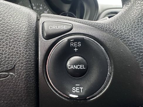 Used 2016 Honda HR-V LX image 21