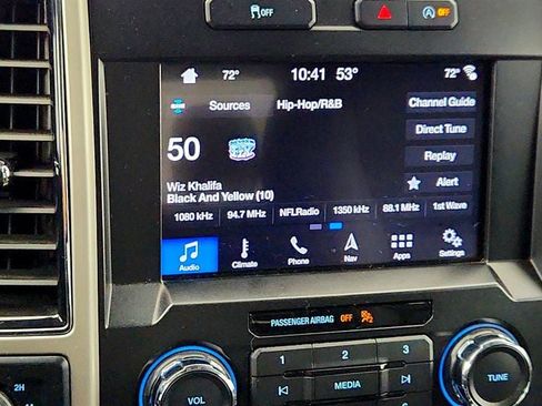Used 2019 Ford F150 Lariat image 18