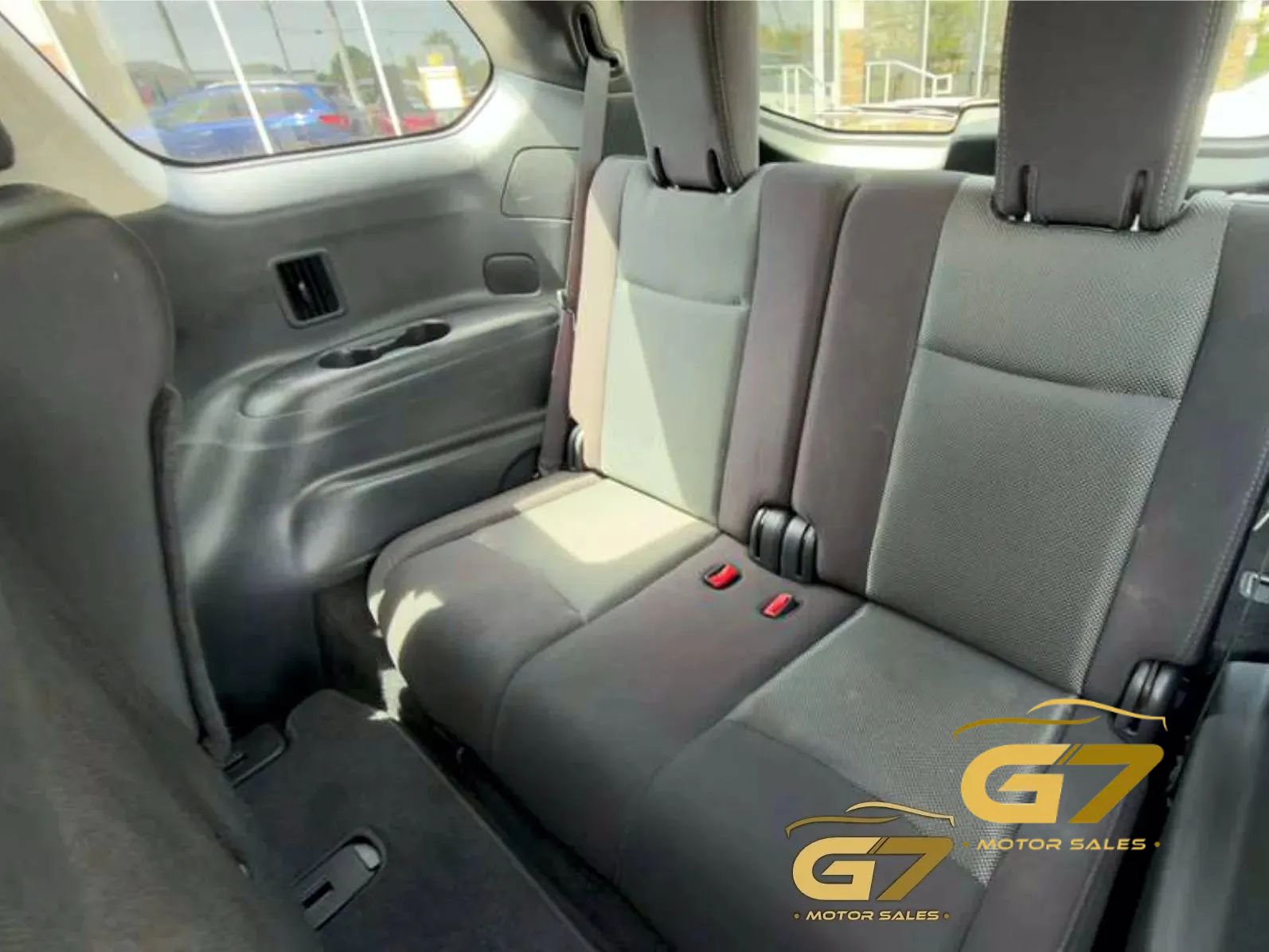 Used 2018 Nissan Pathfinder S FWD image 12