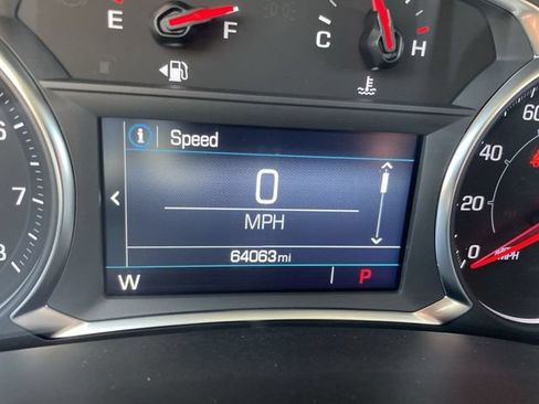 Used 2024 GMC Terrain SLE AWD/4WD image 12