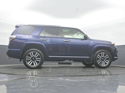 Used 2018 Toyota 4Runner Limited AWD/4WD image 46