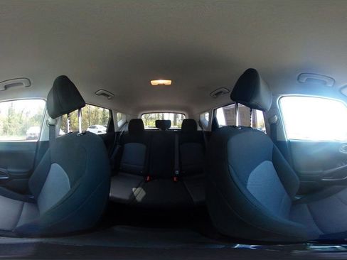 Used 2025 Kia Soul LX w/ LX Technology Package image 40