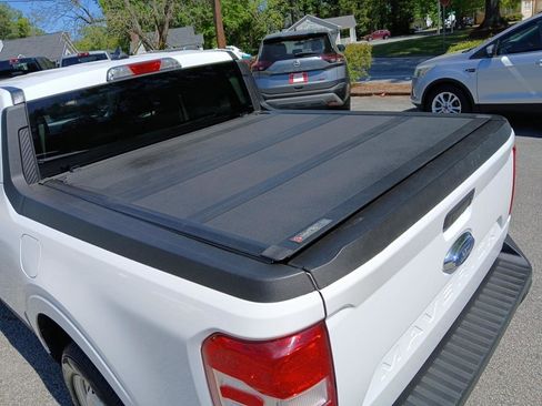 Used 2022 Ford Maverick XL image 10