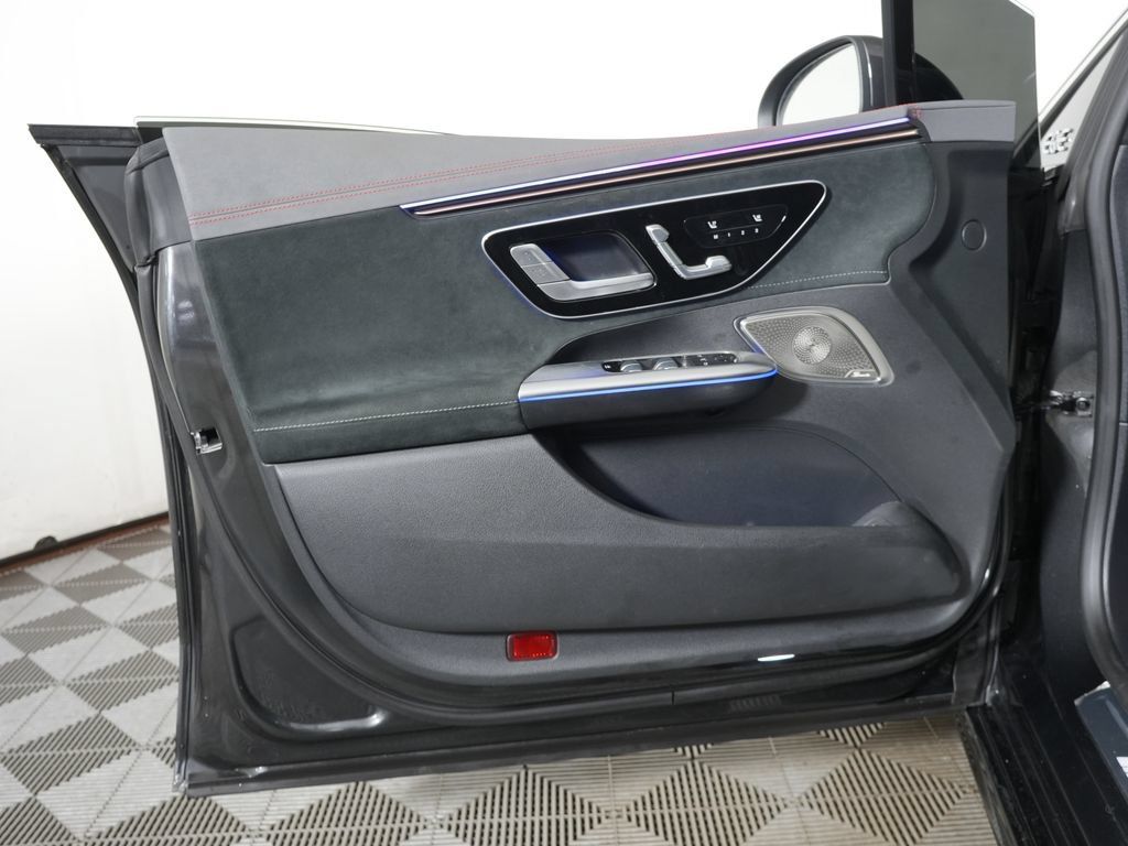 Used 2023 Mercedes-Benz EQE AMG 4MATIC Sedan image 28