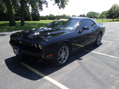 Used 2017 Dodge Challenger GT w/ GT Interior Package AWD/4WD image 1
